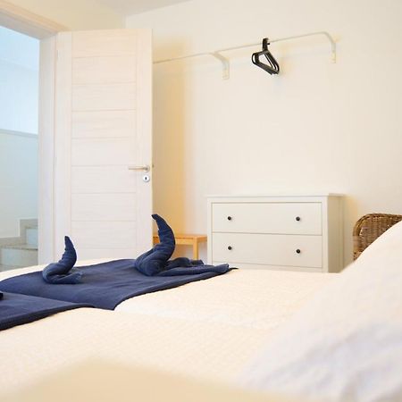 Apartamentos El Marinero - Avenida Калета-де-Себо Экстерьер фото